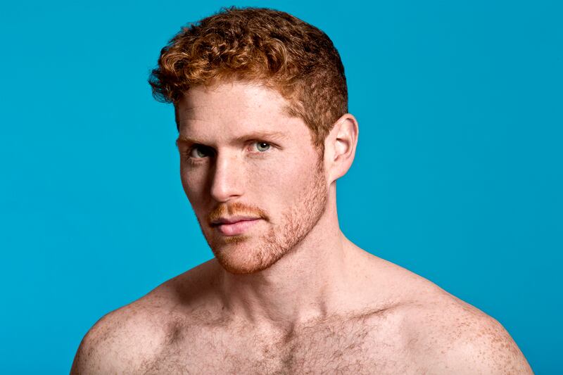 galleries/2014/09/02/thomas-knights-photographs-lots-and-lots-of-red-hot-men/140829-red-hot-chris-medeiros_xohlkn