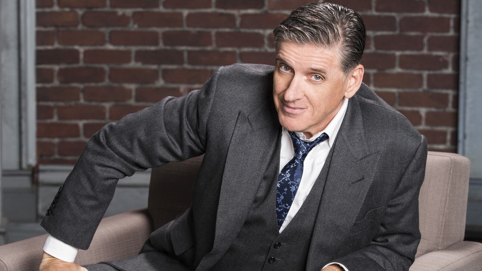 articles/2016/03/23/john-avlon-talks-historical-insights-for-today-s-politics/160322-sponsor-join-die-tease_t74qzm