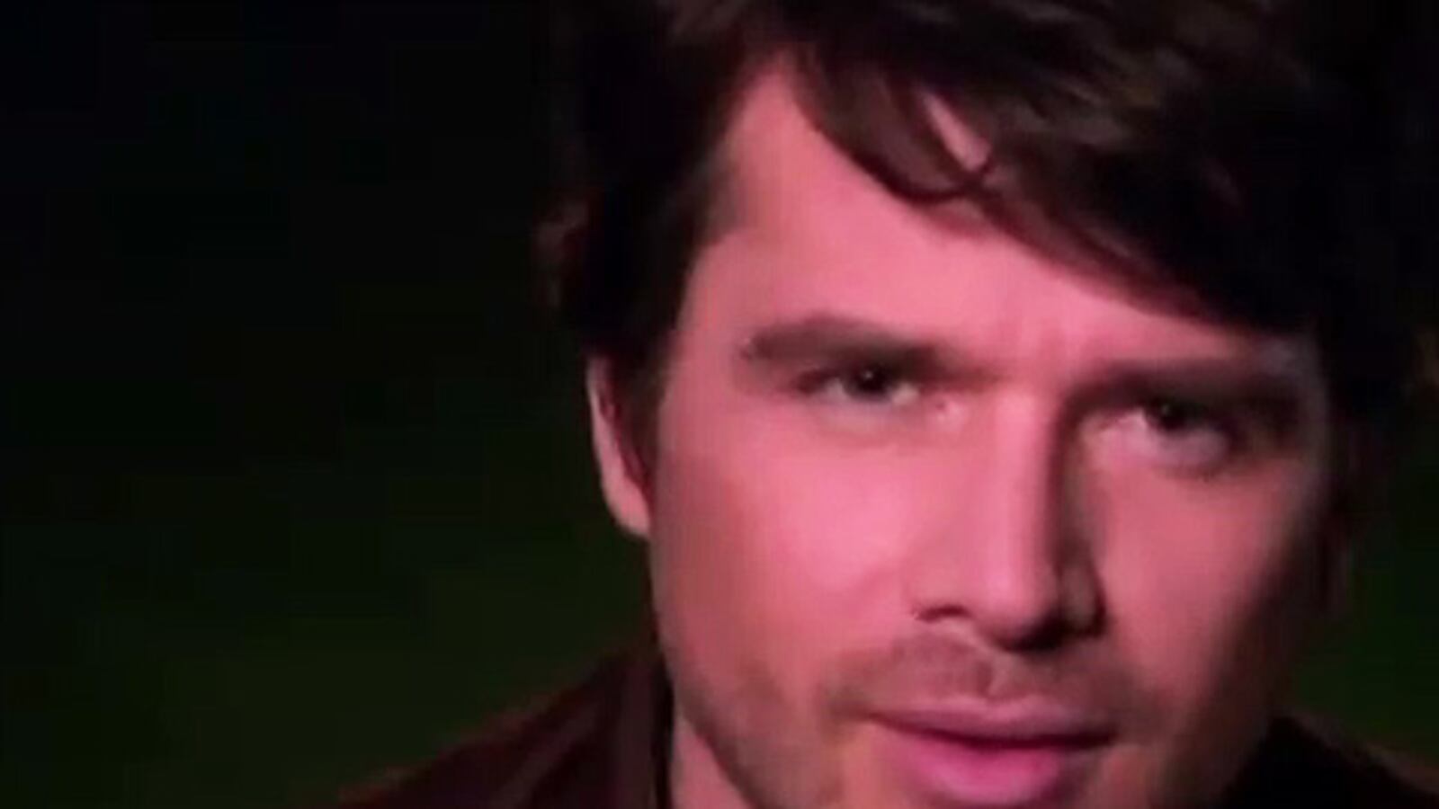 videos/2010/08/15/matthew-settle-on-celebrity-ghost-stories/celebrity-settle-120_mh7mhs