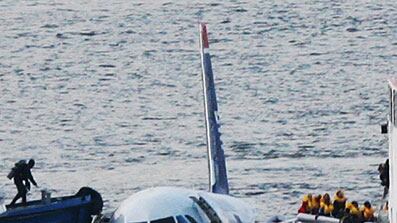 cheats/2010/01/22/sullys-plane-for-sale/plane-crash_elunzv