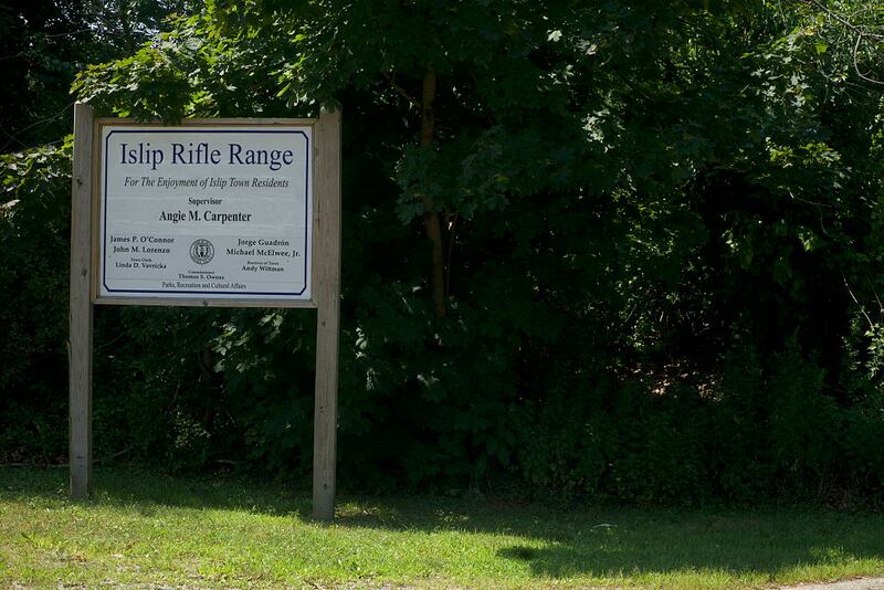 Islip, N.Y.: The Islip Rifle & Pistol Range in Islip, New York has a contact with ICE agents to use the facility for training. Some Democrats call on the Islip Town to cancel contract., July 29, 2025. (Photo by Drew Singh/Newsday RM via Getty Images)