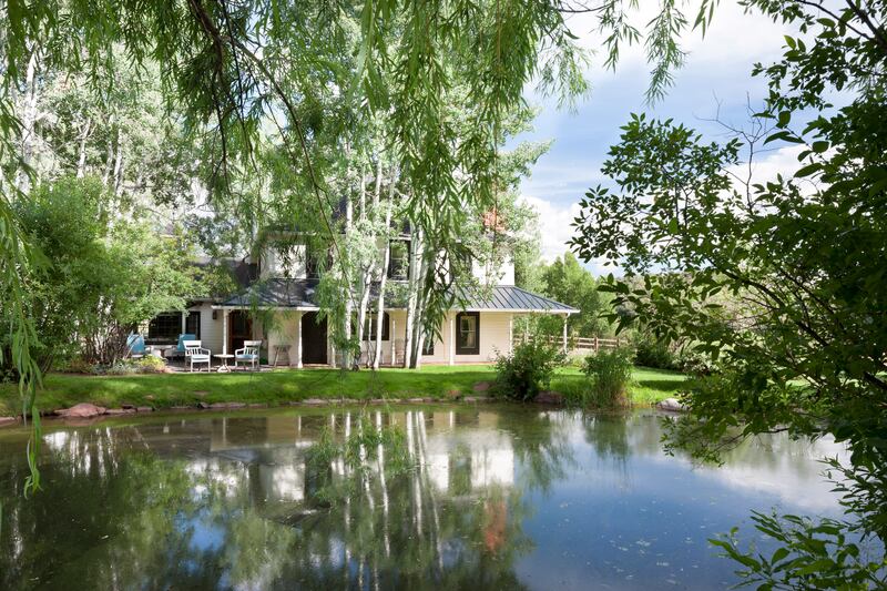 galleries/2014/12/20/omg-i-want-this-house-woody-creek-co-photos/141216-omg-co-14_ncydfq