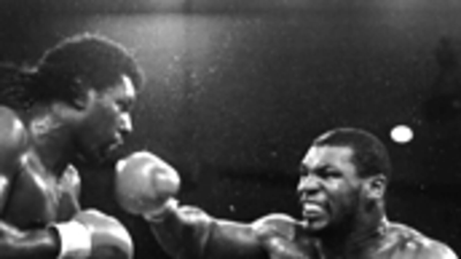 articles/2009/04/24/bloody-brilliant/crouch-mike-tyson_23350_ed1lzh