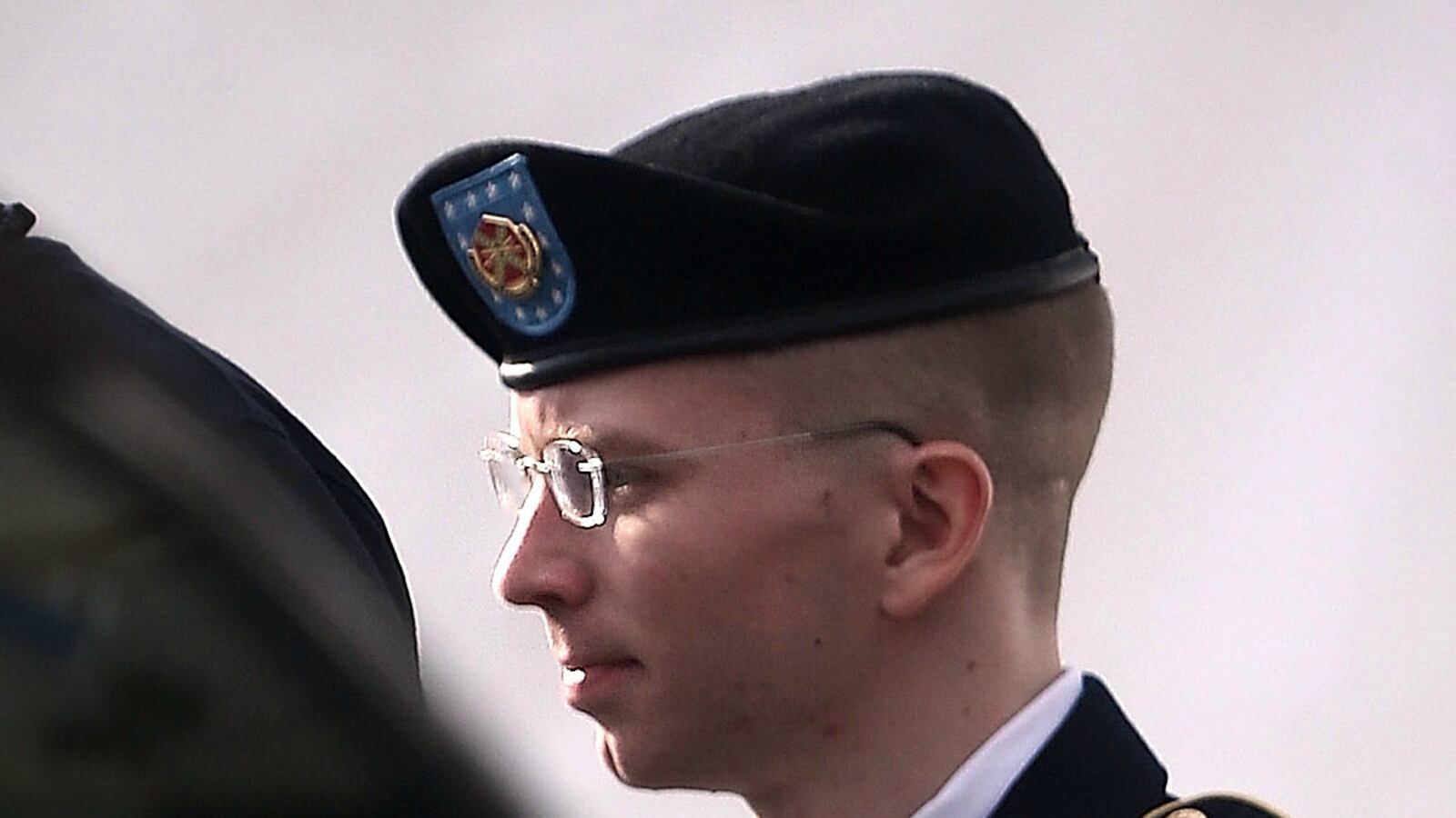 cheats/2013/07/10/bradley-manning-s-defense-rests/manning-defense-rests-cheat_rakk27