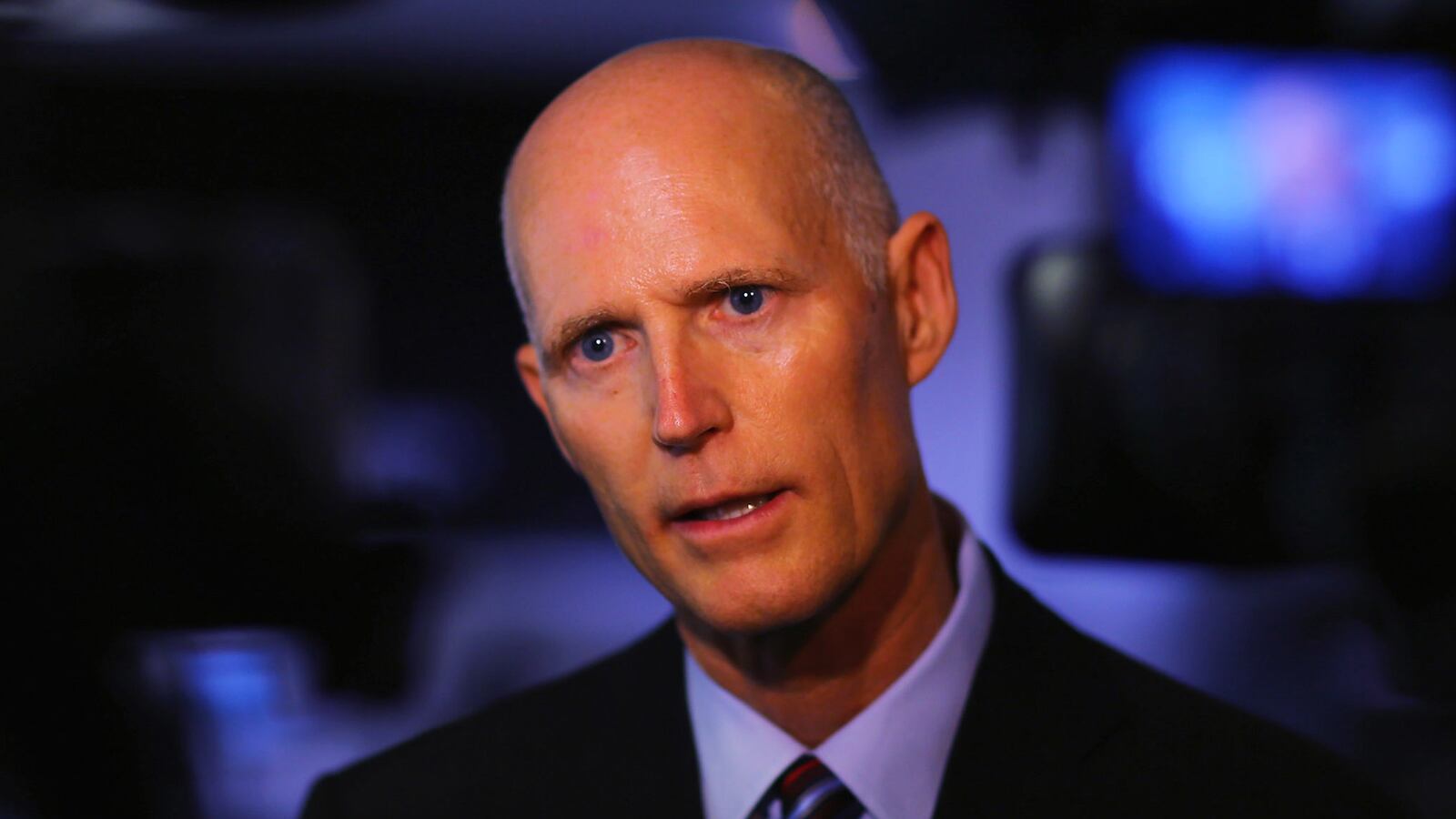 cheats/2013/01/15/florida-gov-gave-back-dog/130115-scott-gov-fl-dog-cheat_l6ey1t