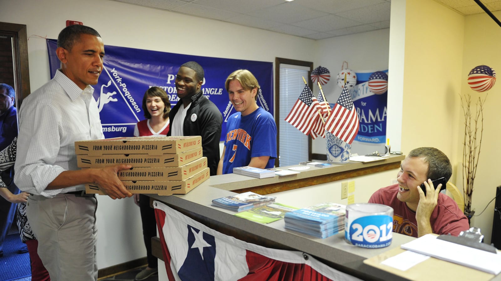 articles/2012/10/19/ground-game-obama-opens-up-big-lead-in-state-headquarters/keller-obama-campaign-offices-tease_b4cpmw