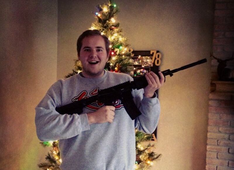 articles/2012/12/26/a-very-gun-merry-christmas/a-very-gun-merry-christmas-body-inlineimage_oqxsra