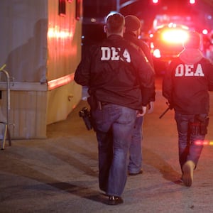 5-12-2018-DEA-tease_aqizsl