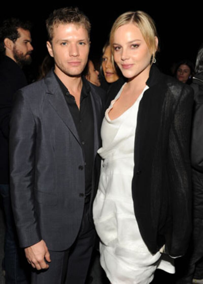 galleries/2010/01/29/calvin-klein-red-carpet/calvin-klein-red-carpet---cornish_kn6his