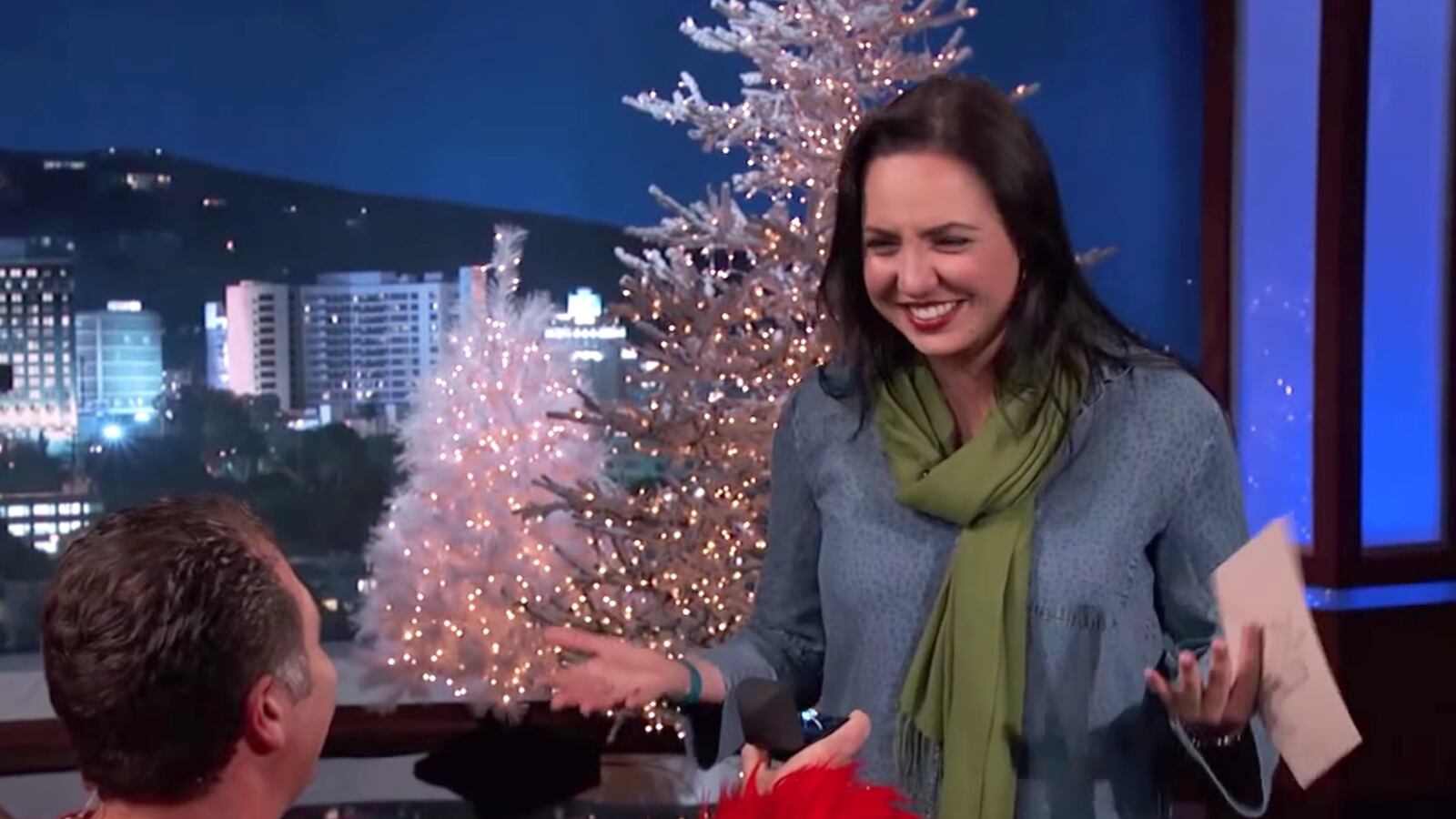 articles/2014/12/28/public-marriage-proposals-must-die/141227-moosa-marriage-proposals-tease_xim0an