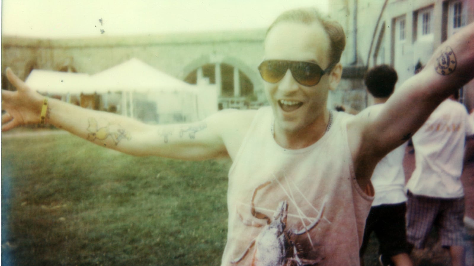 articles/2015/01/02/deer-tick-s-john-mccauley-on-ten-years-in-rock-and-roll/150102-joiner-deertick-tease2_znhjjh