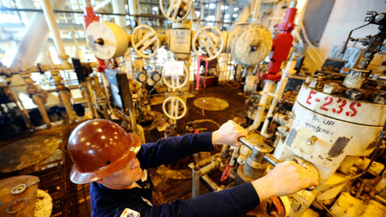 galleries/2009/11/04/hot-jobs/hot-jo1_hfuubb