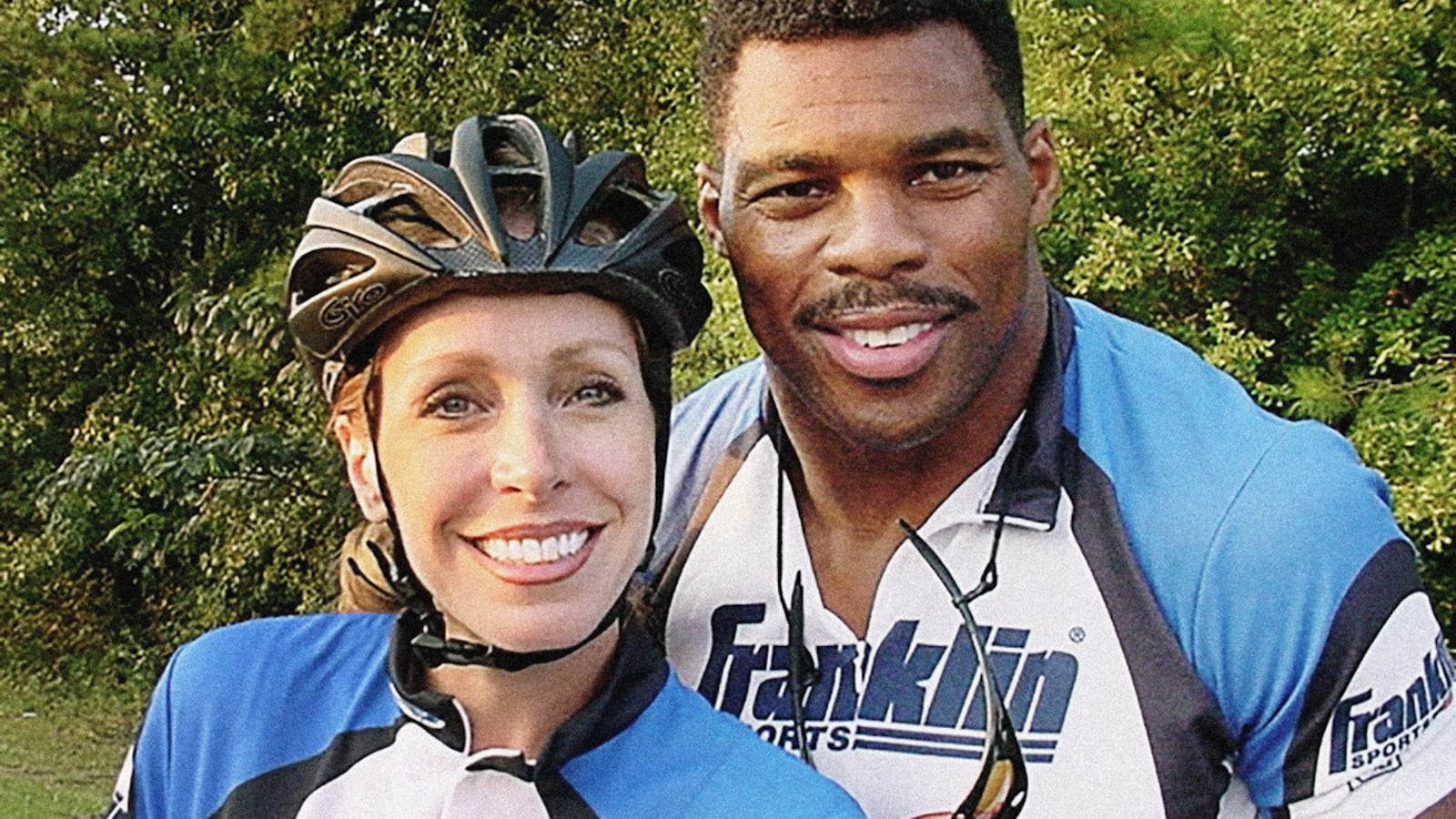 221130-herschel-walker-exclu-embed-6_trpnu4