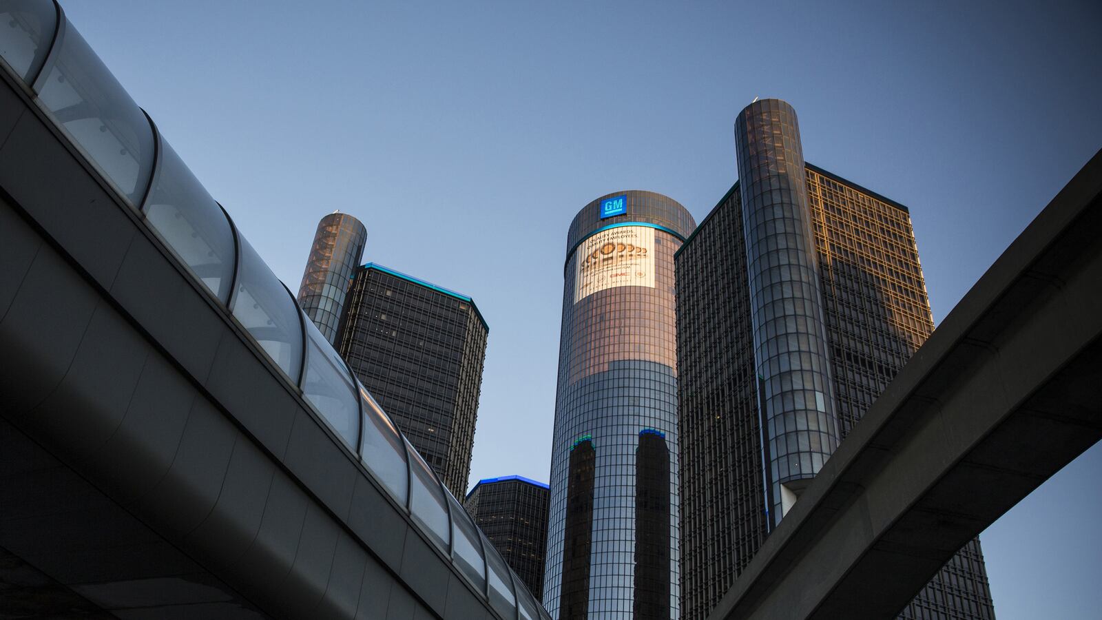 cheats/2013/09/27/obama-to-offer-detroit-300m/130927-detroit-cheat_awpi08