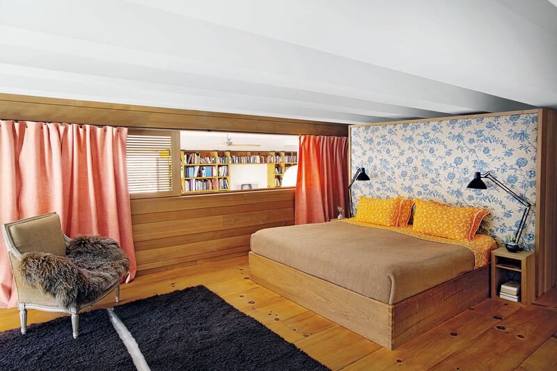 galleries/2013/08/23/omg-i-want-this-house-taschen-s-fabulous-homes-from-paris-to-sao-paulo-photos/omg-house-interiors-now-3-taschen-4_lbmynd