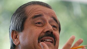 cheats/2009/05/11/meet-mexicos-swine-flu-hero/swine-flu-jose-angel-cordova_uz71zg