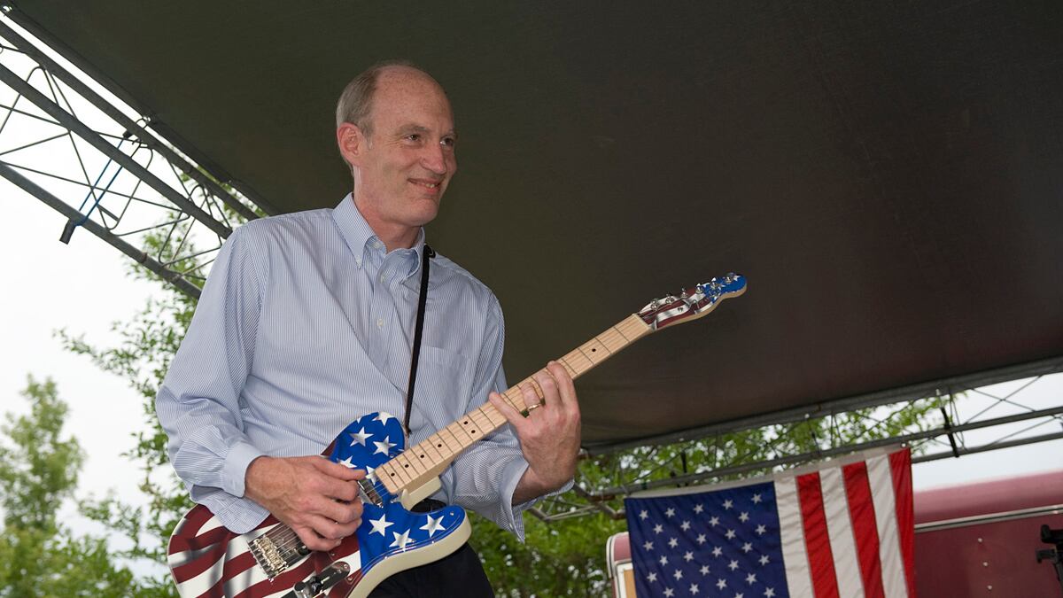 cheats/2011/07/03/republican-thaddeus-mccotter-announces-2012-run/thaddeus-mccotter-cheat_s5euye