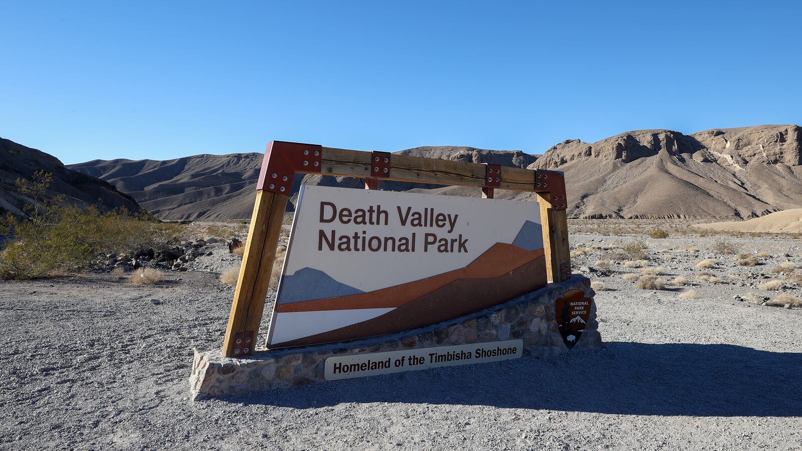 death_valley_gas_pfarlo