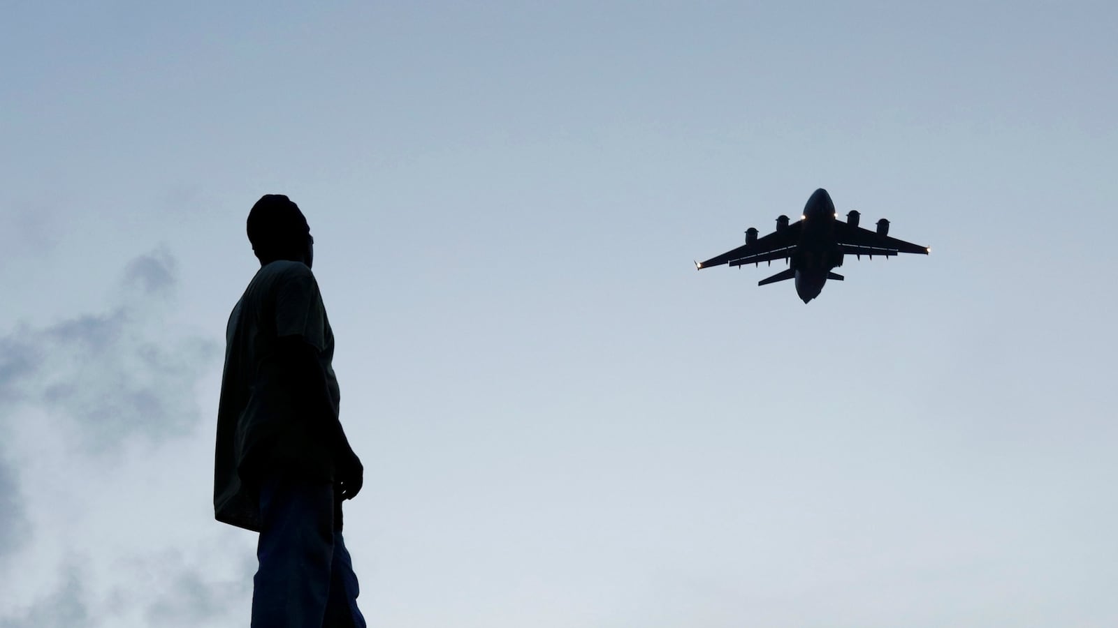plane_ymp8mq
