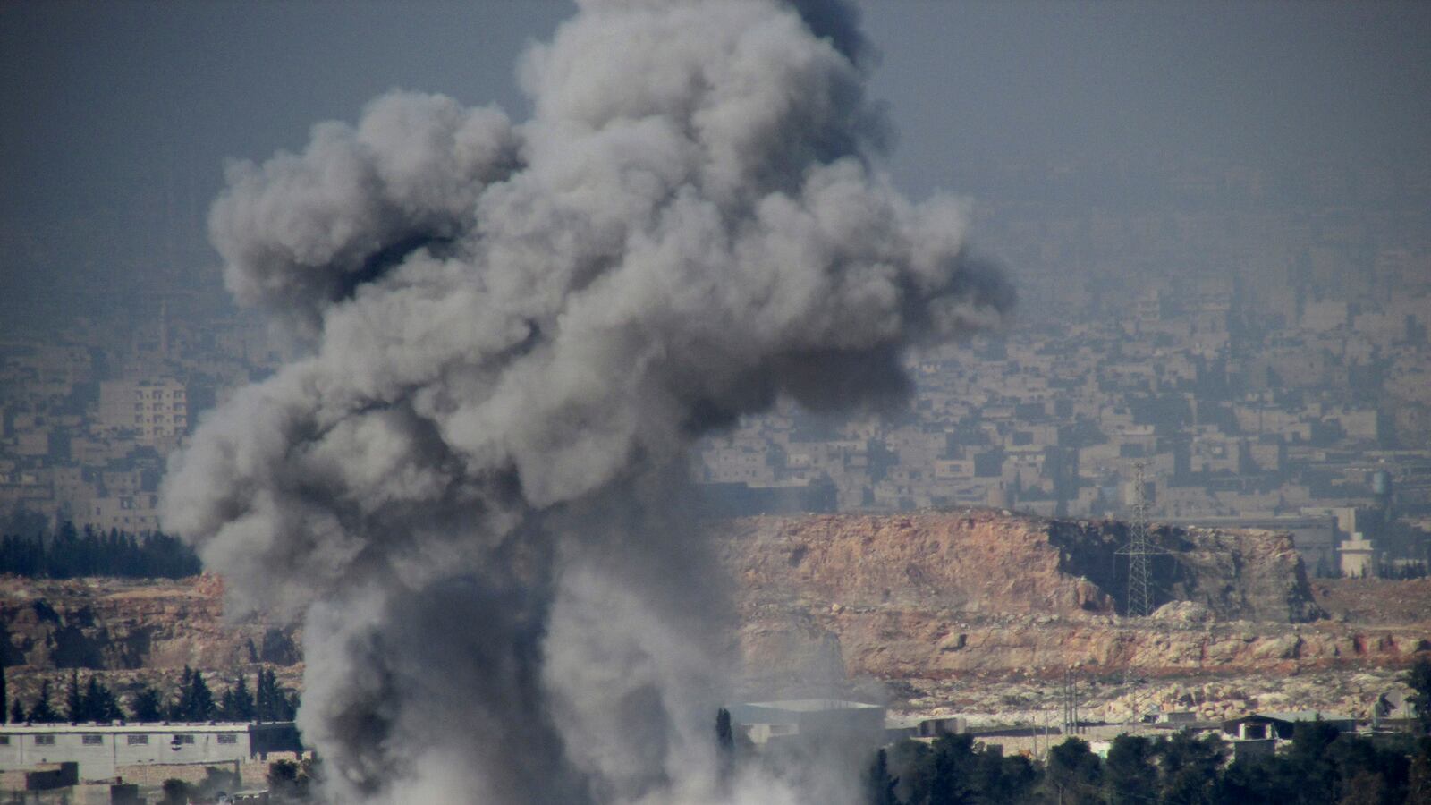 cheats/2014/08/27/un-syria-isis-committing-war-crimes/140827-syria-crimes-cheat_iilylf