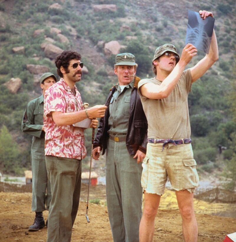 galleries/2011/05/23/series-finales/series-finales---mash_aedxi3