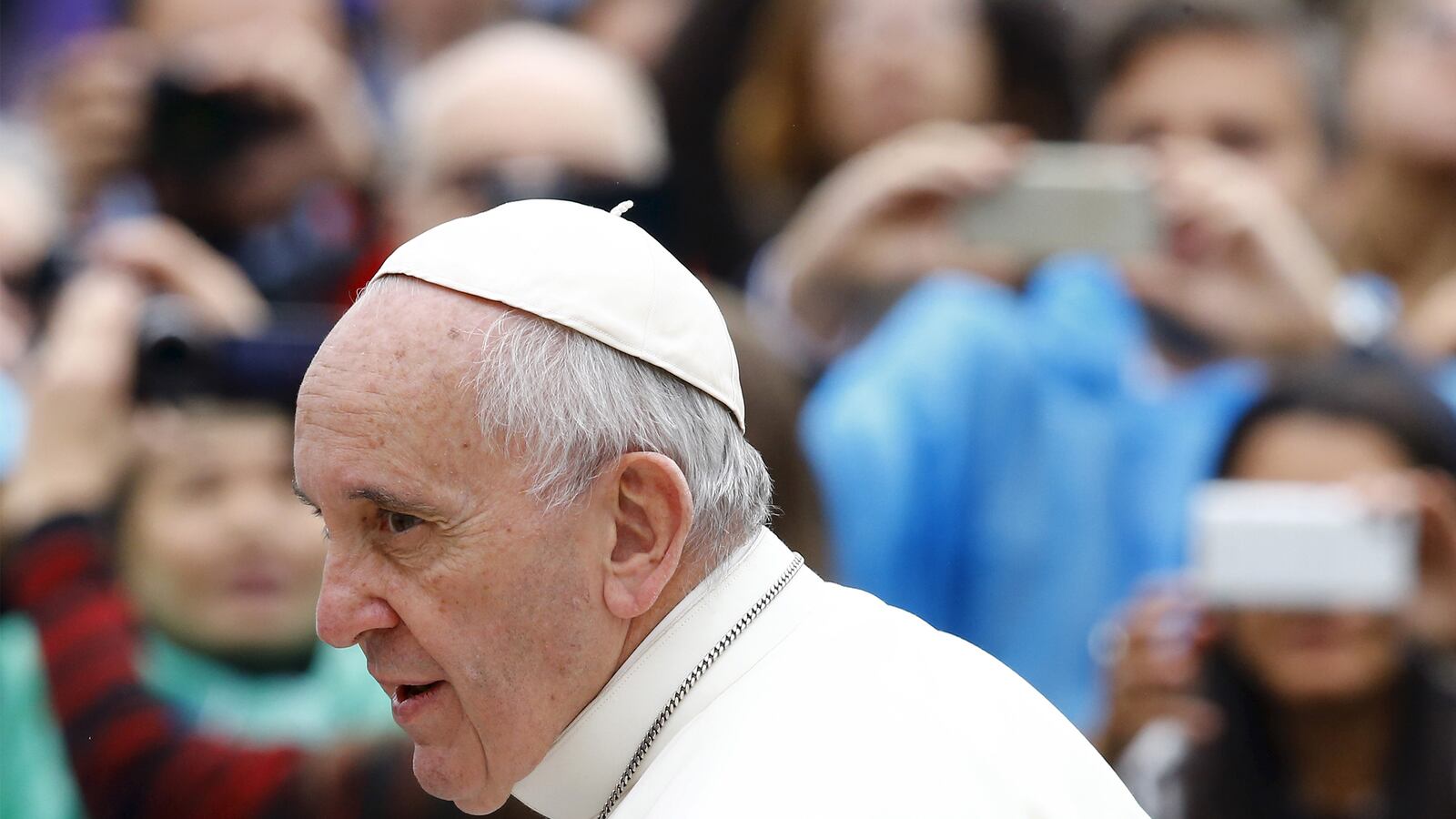 cheats/2015/11/14/pope-paris-attack-is-wwiii/151107-berry-francis-tease_bjvtyy