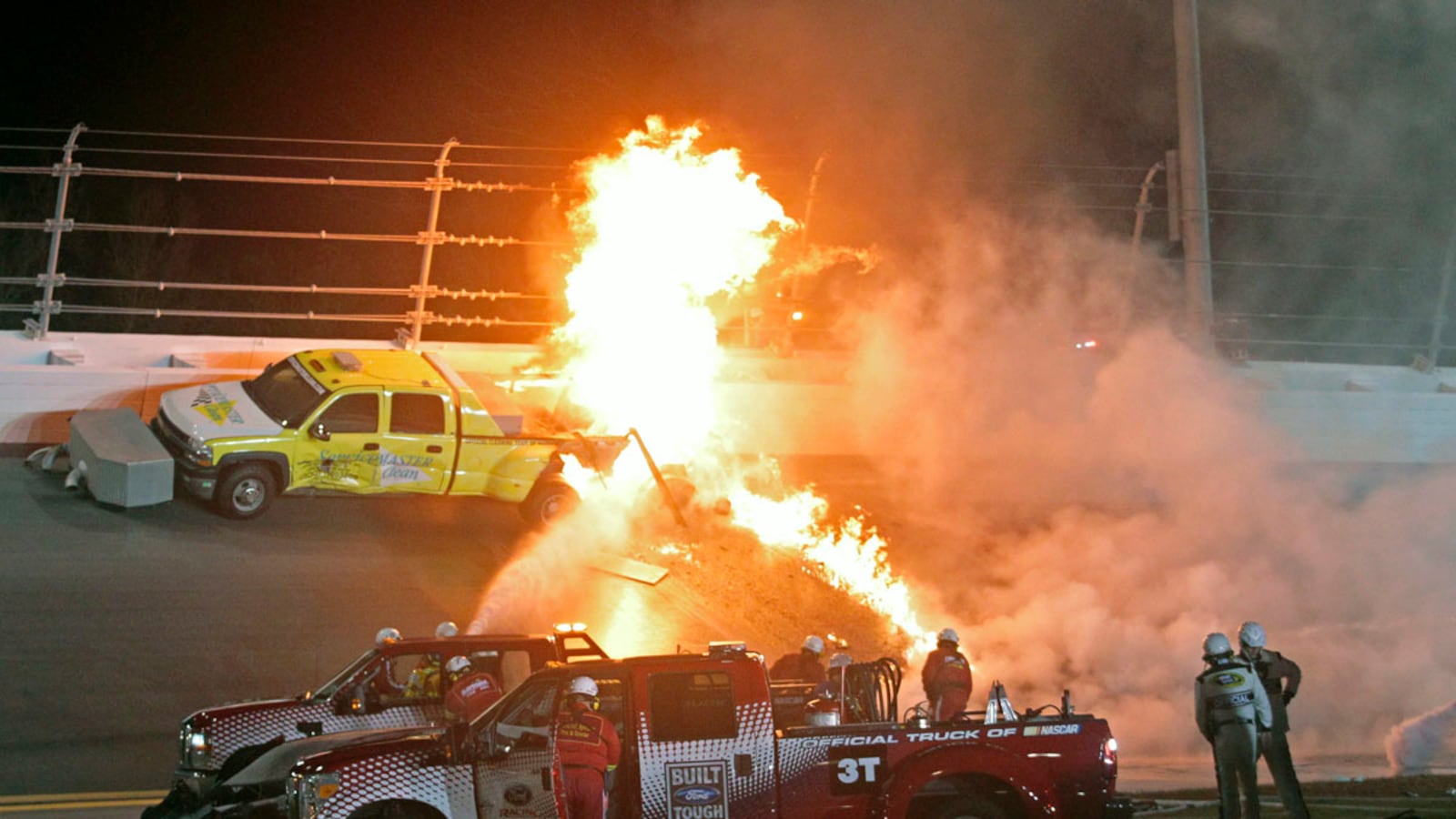 cheats/2012/02/27/fiery-wreck-delays-daytona-500/nascar-crash-fire-cs_eonlcy