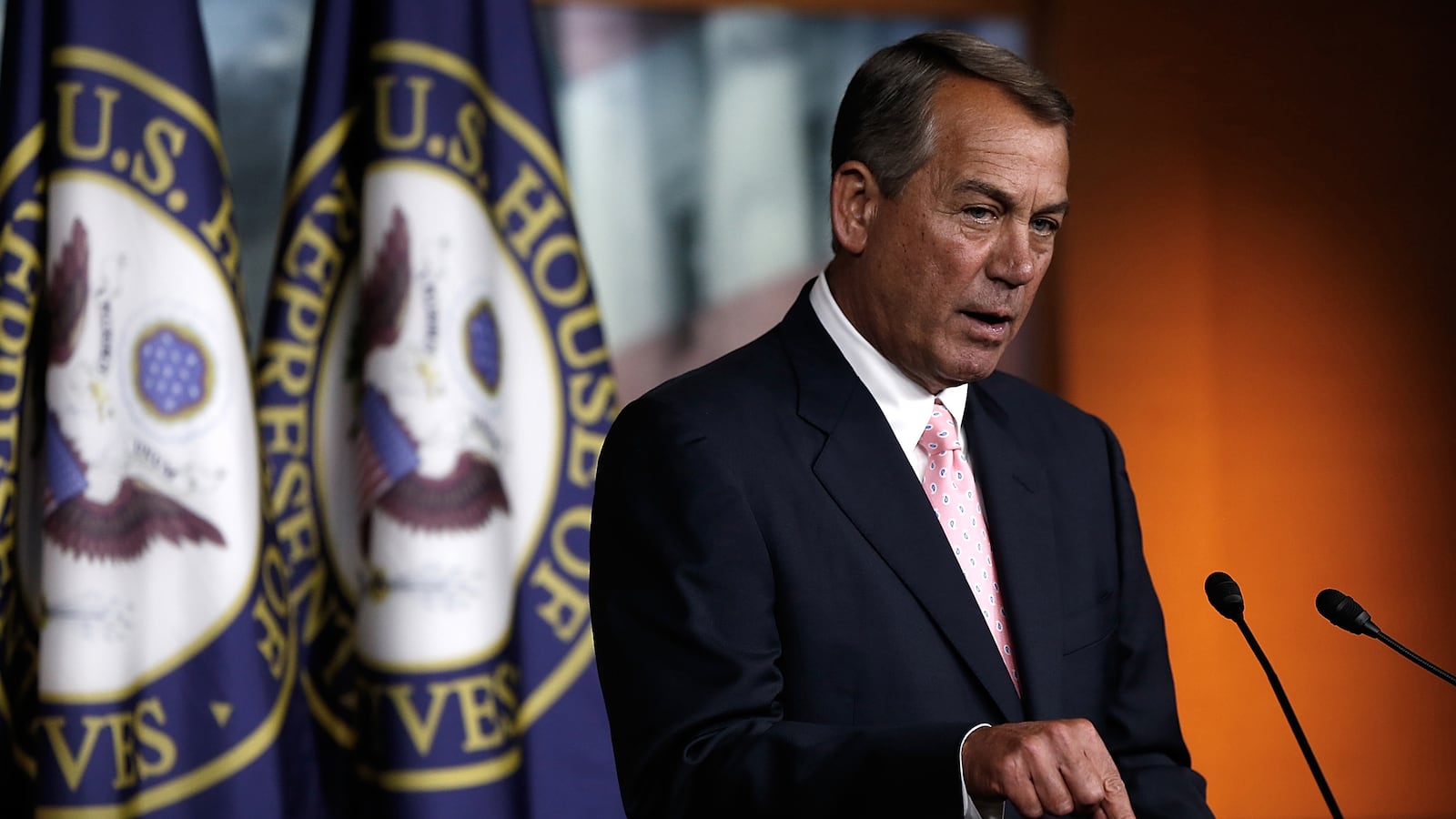 articles/2014/07/30/gop-realizes-impeaching-obama-is-impossible-votes-to-sue-him-instead/140730-mak-jacobs-lawsuit-tease_bp7m6j