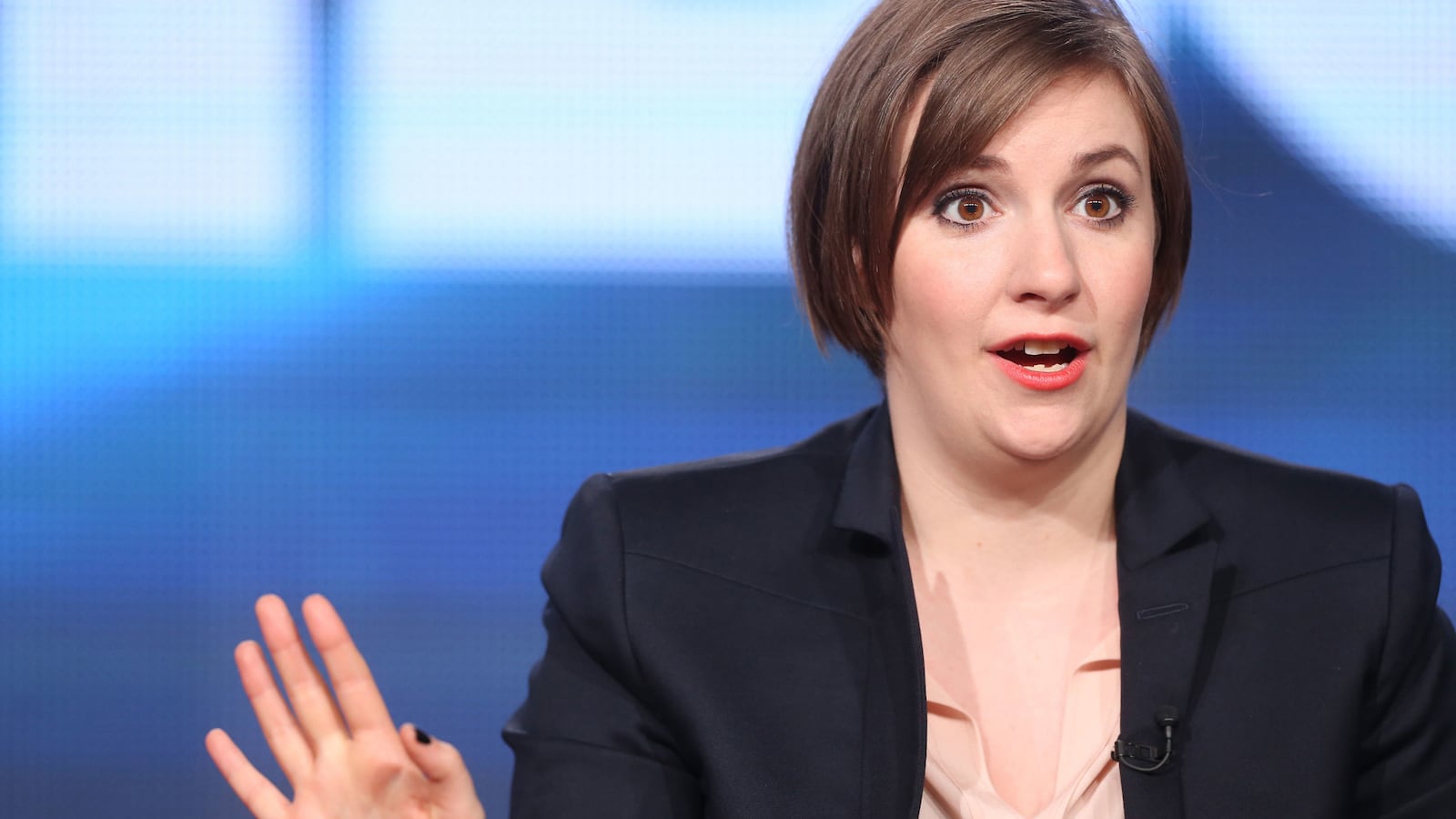 cheats/2014/11/05/lena-dunham-postpones-book-tour/141105-dunham-cheat_wwtjfr
