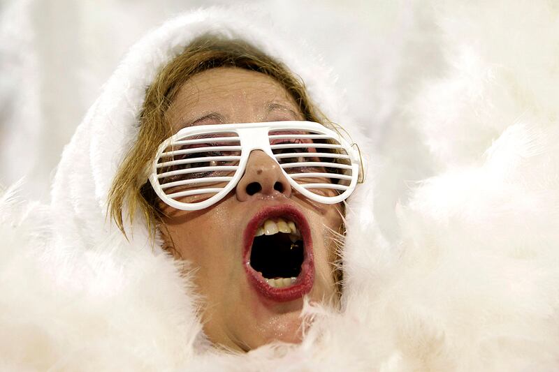 galleries/2012/02/21/carnivale-photos-brazil-celebrates-with-parade/carnival-brazil-02_dgvxp1