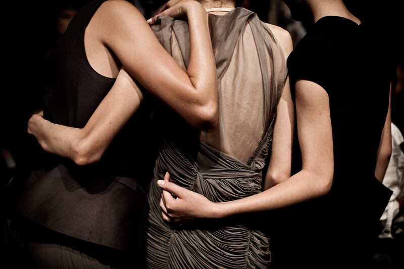 galleries/2010/09/14/vera-wang-backstage/vera-wang-backstage-19_ekj6do