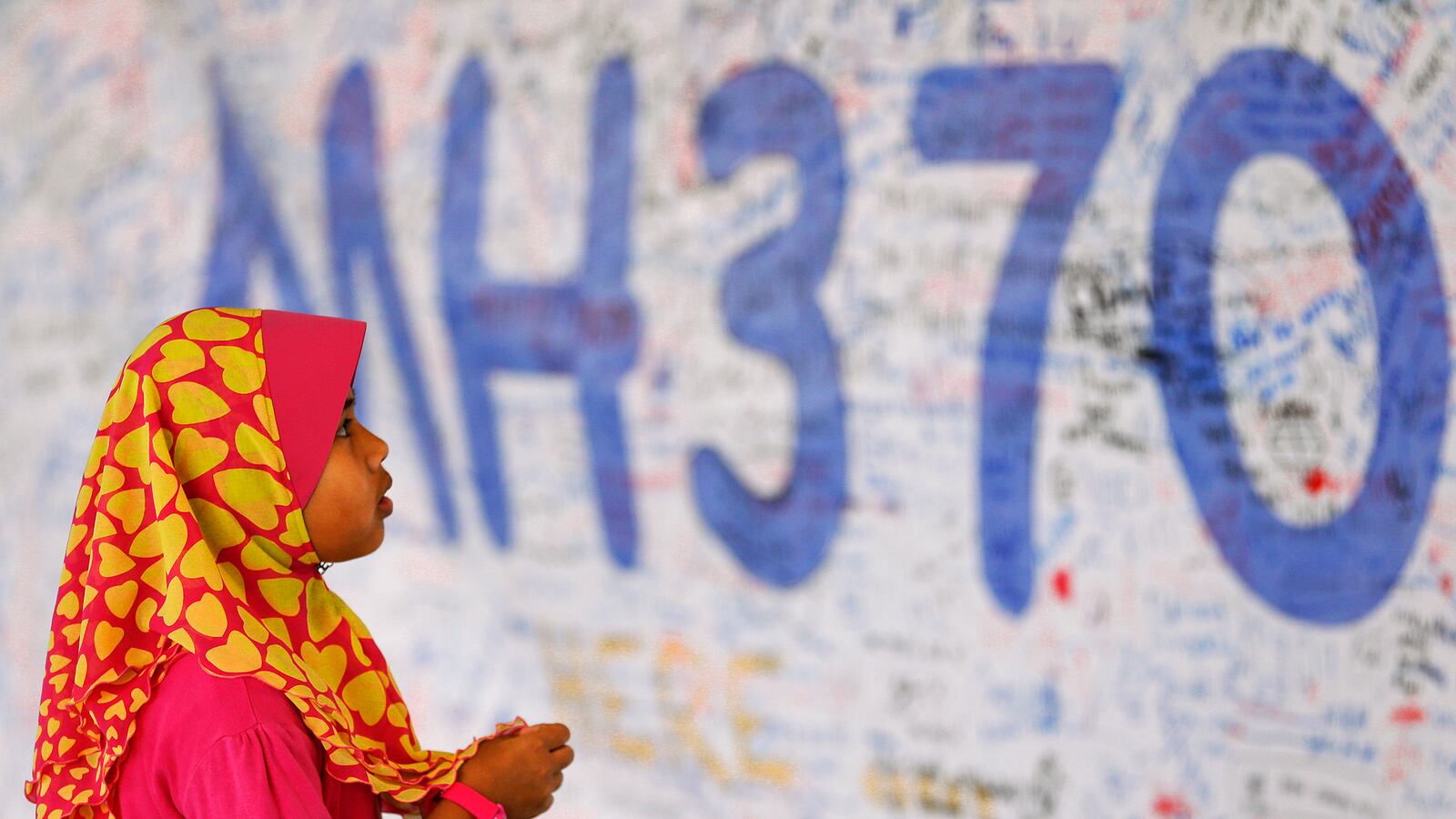 articles/2014/03/24/flight-370-didn-t-disappear-we-missed-it/140323-irving-mh370-tease_l49qjq