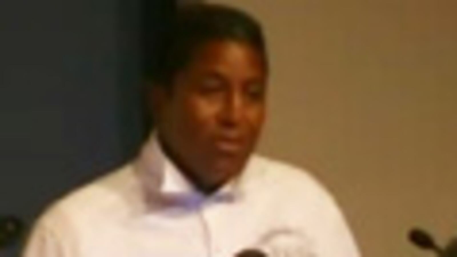 videos/2009/06/25/jermaine-jackson-my-brother-is-dead/fox-jermaine-jackson-thumb_jaioew