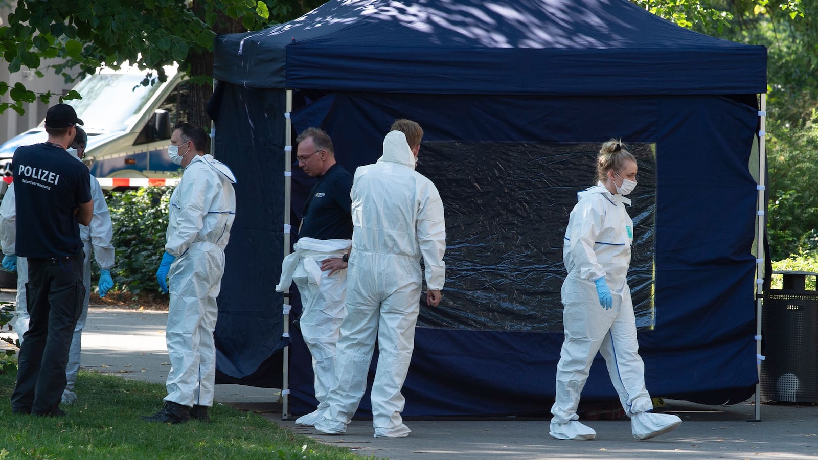 190926-Weiss-Berlin-tease_byh4yq