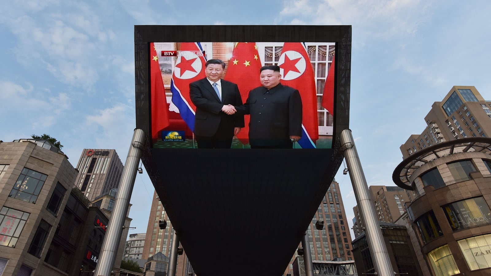 190620-xi-jinping-kim-jong-un-tease_erdkx2