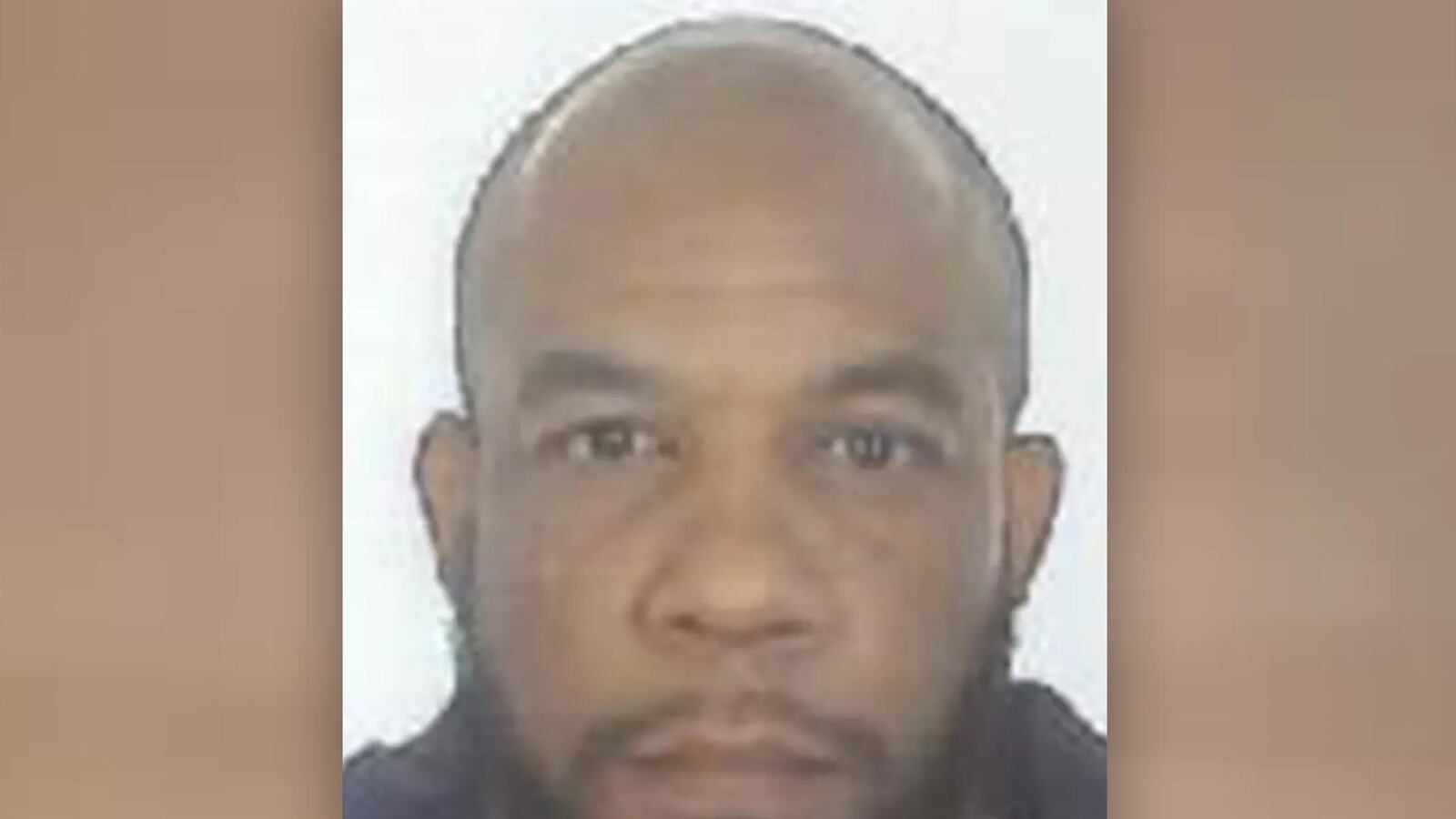articles/2017/03/23/london-terrorist-khalid-masood-was-52-year-old-family-man-and-english-teacher/170324-hines-london-attack-suspect-tease_mviita
