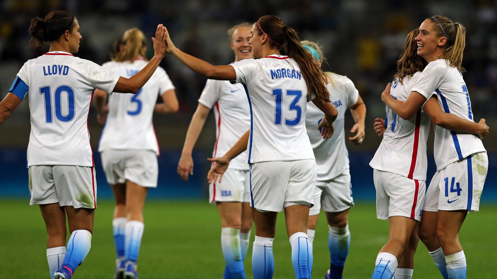 articles/2016/08/09/rio-olympics-2016-how-to-watch-usa-women-s-soccer-live-stream-online/160805-olympics-womens-soccer-tease_zyx3q7