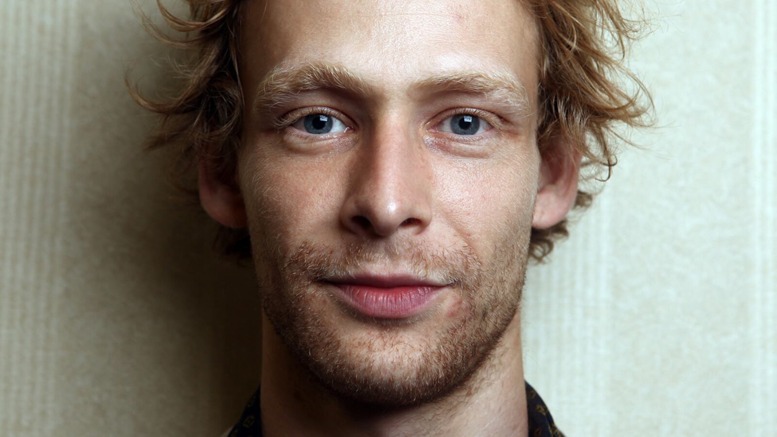 cheats/2012/09/28/report-anarchy-actor-in-scientology-program/johnny-lewis-obit-cheat_u7ac2w