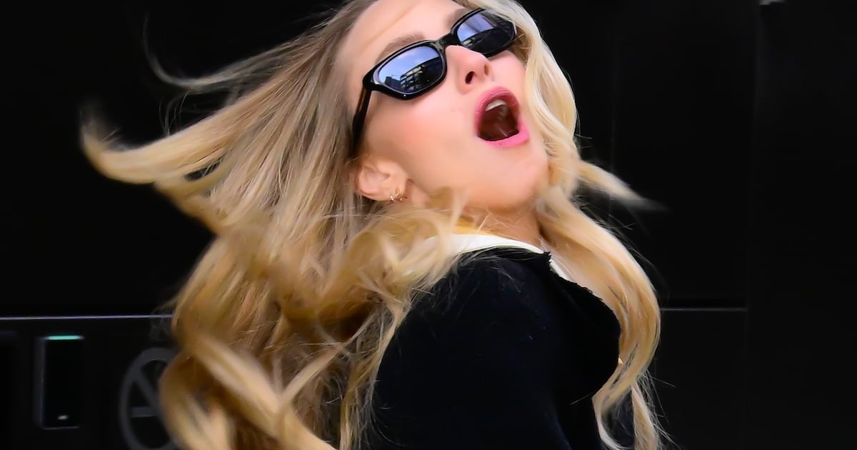 ‘Mean Girls’ Star Refuses to Apologize for Charlie Kirk Death Comments - The Daily Beast image