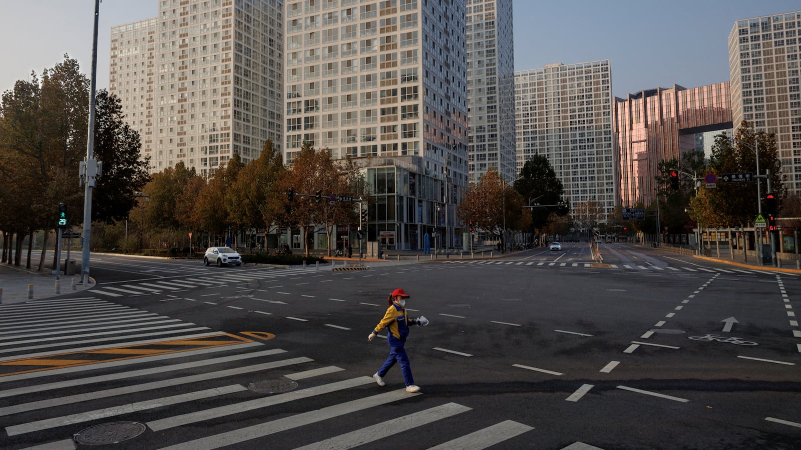 2022-11-23T063048Z_999121187_RC2CRX9KE3SV_RTRMADP_3_HEALTH-CORONAVIRUS-CHINA_mee4gy