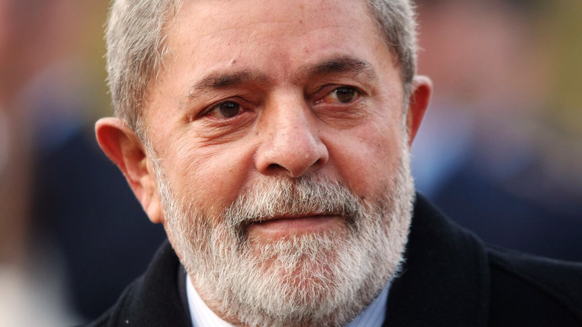 cheats/2011/10/29/former-brazilian-president-with-cancer/luiz-lula-tumor-cheat_bjnryx