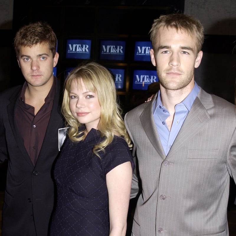 Kerr Smith, Joshua Jackson, Michelle Williams, James Van Der Beek and Katie Holmes