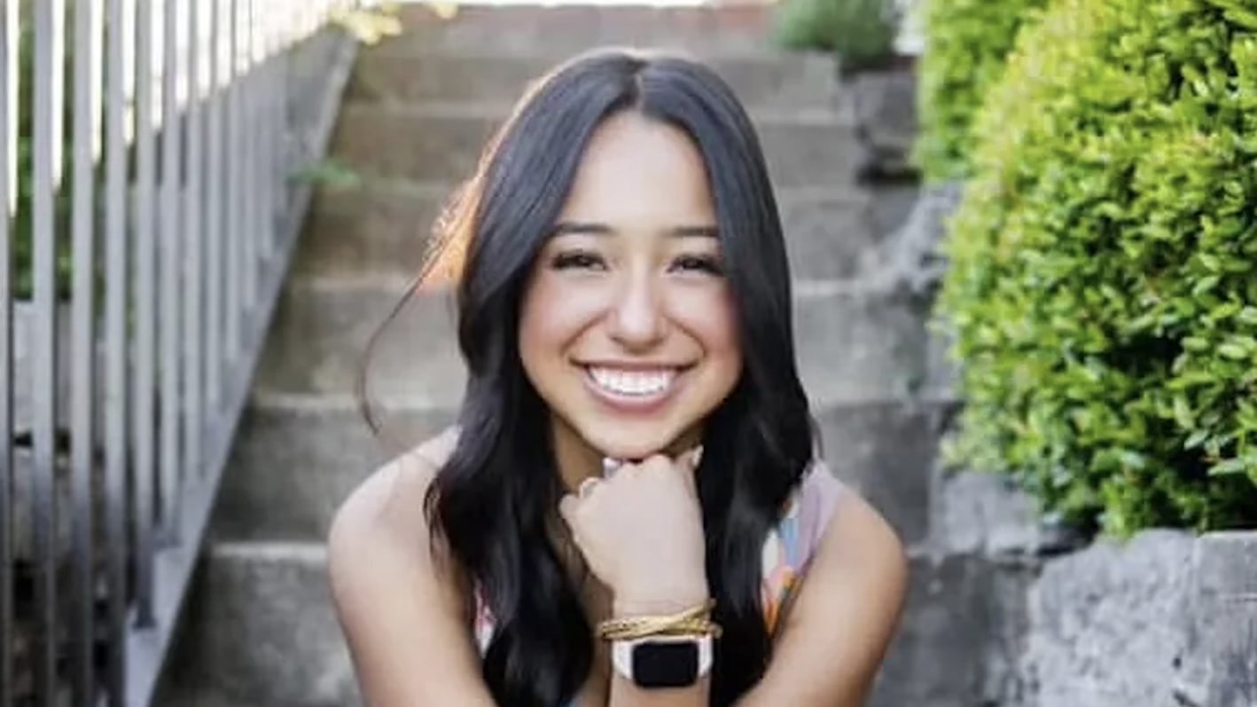 Ximena Arias-Cristobal, 19, faces deportation alongside her father.