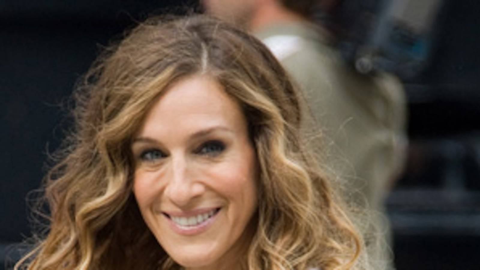cheats/2009/11/08/sarah-jessica-parker-is-supermom/sarah-jessica-parker_giejtl