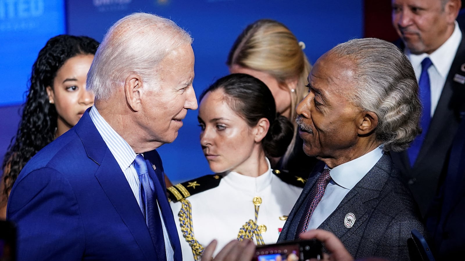 2022-09-15T202446Z_1475695947_RC2WHW9I5DI3_RTRMADP_3_USA-BIDEN_nuf0pt