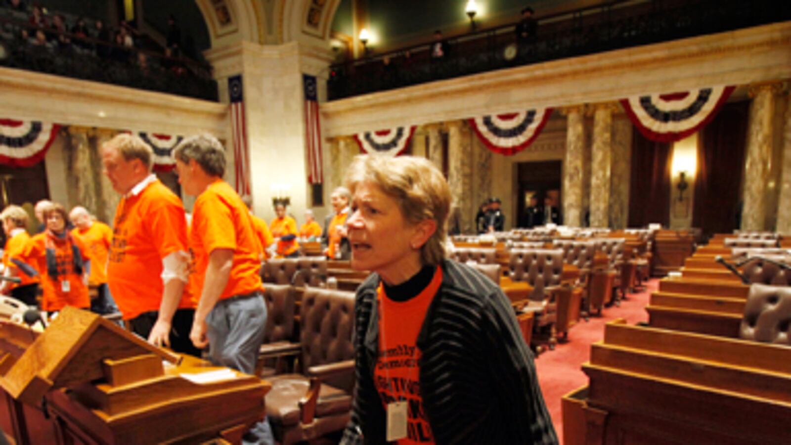 cheats/2011/02/25/wisconsin-republicans-break-filibuster/wisconsin-vote_qc0qb7