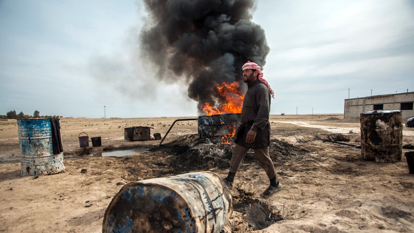 cheats/2014/01/29/al-qaeda-seizes-syrian-oil-fields/140129-syria-oil-cheat_oa01ff