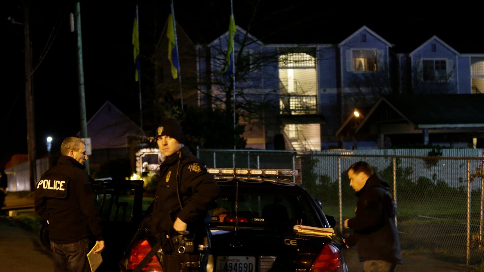 cheats/2013/04/22/shootout-kills-five-at-suburban-seattle-apartment/130422-washington-shootout-cheat_rslora