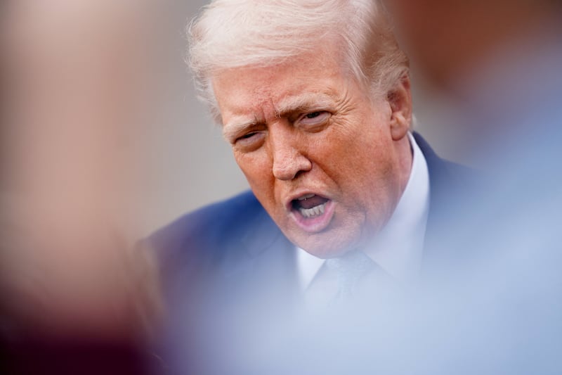 U.S. President Donald Trump speaks to the media as he departs the White House for Florida, in Washington, D.C., U.S., March 20, 2026. REUTERS/Nathan Howard
