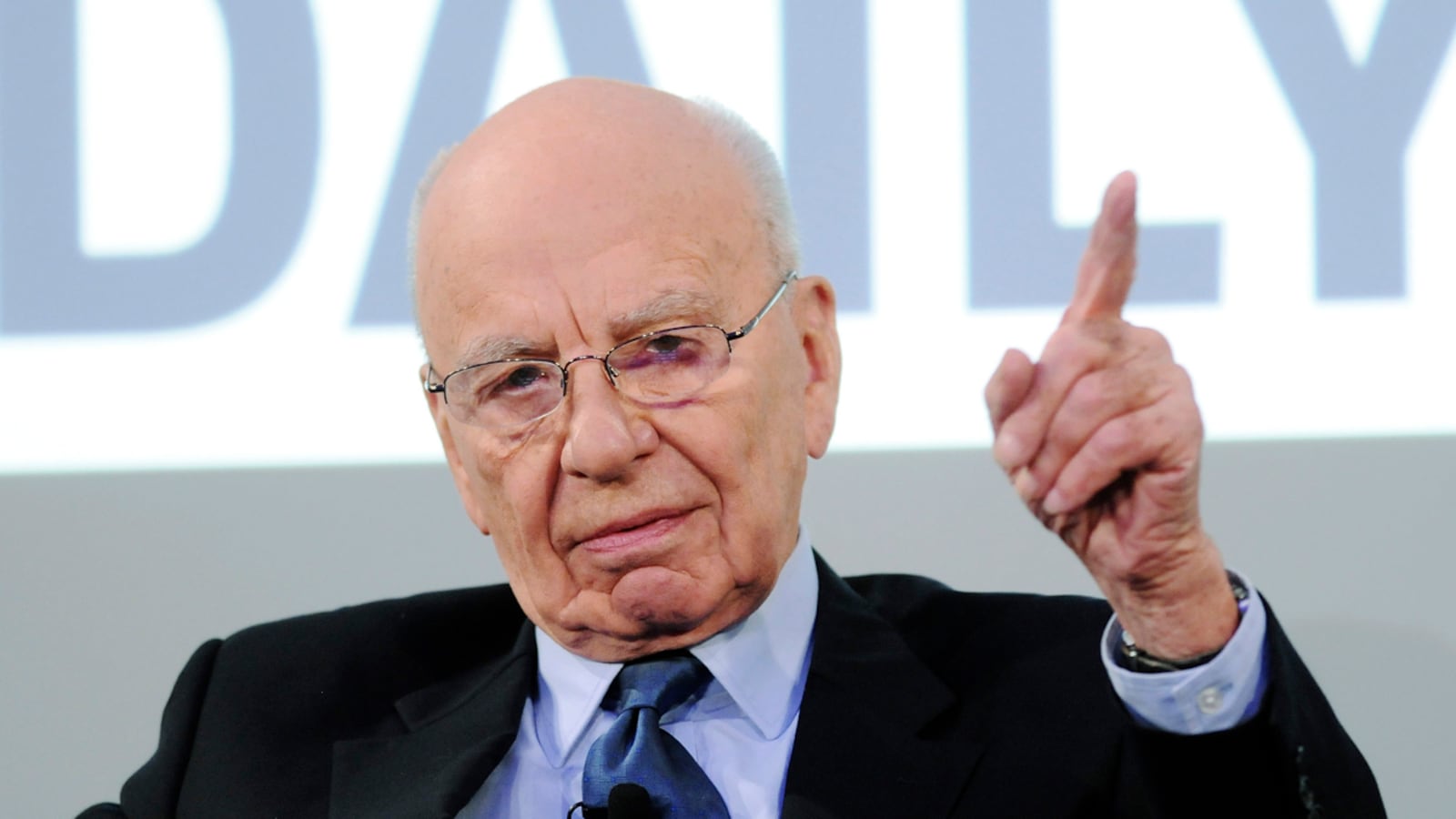 articles/2011/07/18/murdoch-scandal-news-corp-denies-chase-carey-taking-over-as-ceo/rupert-murdoch-kurtz_z2uxm0